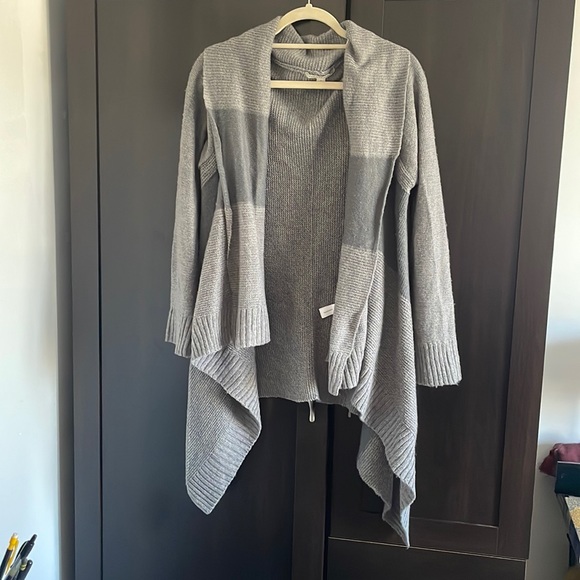 Knit Grey Cardigan - Picture 1 of 2